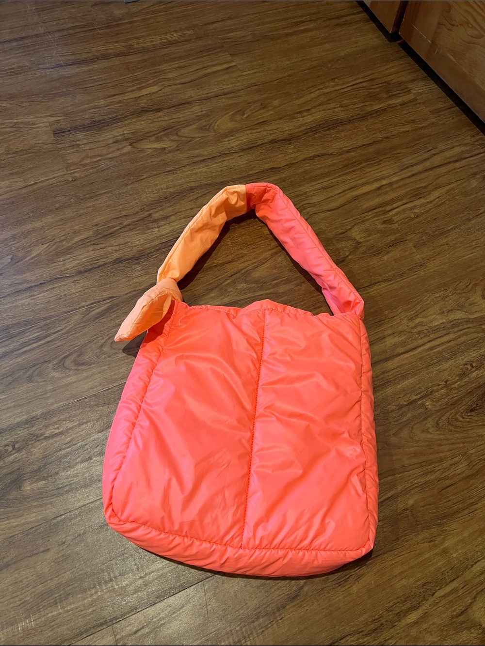 Caraa Sport Fractus Neon Puffer Bag